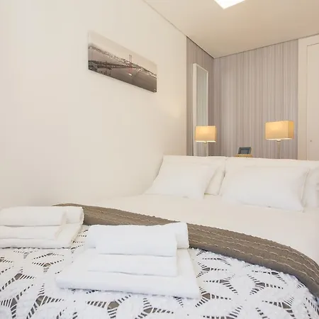 Apartamento Manuel Bernardes Lisboa